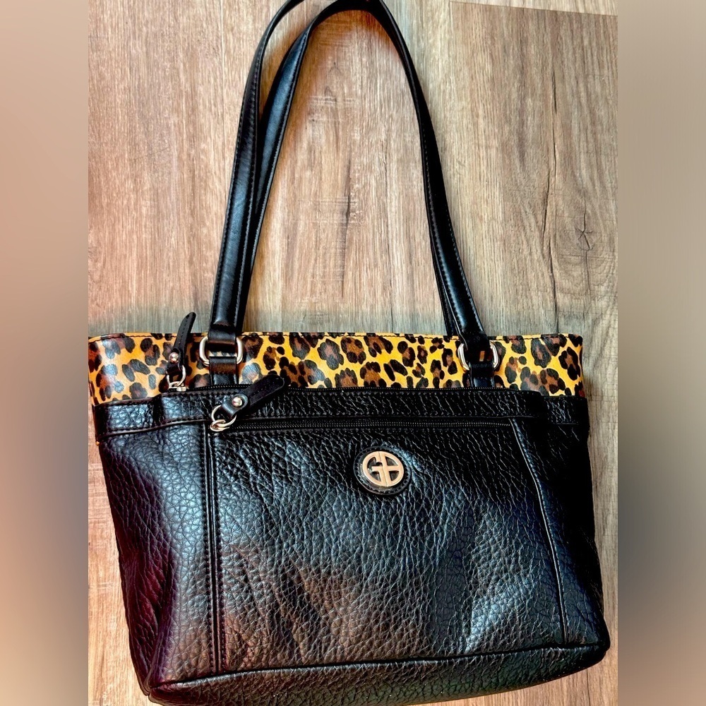 Giani Bernini Colorblock Pebble Tote Leopard Black